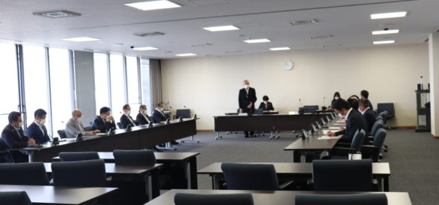 決算特別委員会（R3.8.31）