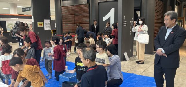 市制２０周年市民アートスタンプセレモニー（R6.10.22）