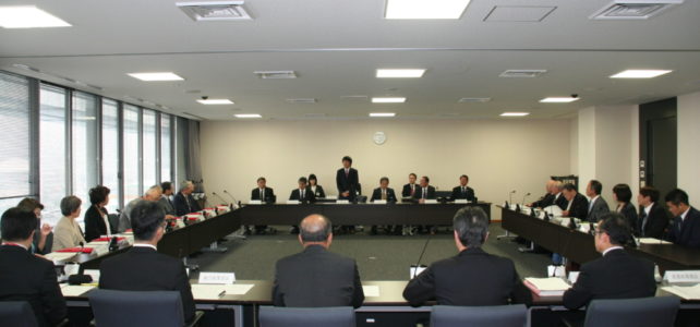 観光・コンベンション調査特別委員会、総務委員会合同協議会(H30.4.17) 観光・コンベンション調査特別委員会、総務委員会合同協議会(H30.4.17)