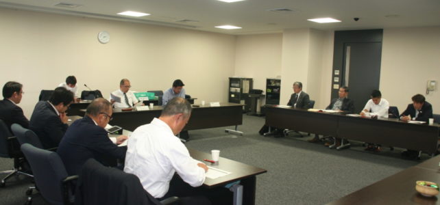 議会広報誌編集委員会(H30.10.22) 議会広報誌編集委員会(H30.10.22)