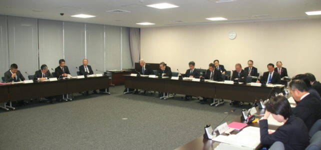 行財政改革特別委員会・総務委員会連合審査会(H30.12.11) 行財政改革特別委員会・総務委員会連合審査会(H30.12.11)