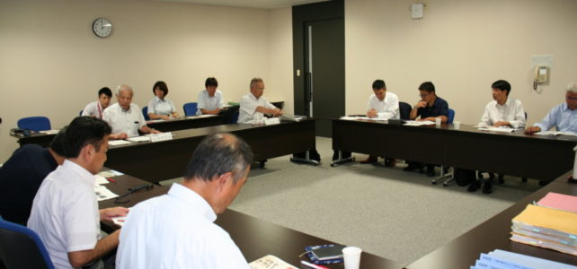 議会広報誌編集委員会(R元.7.17) 議会広報誌編集委員会(R元.7.17)