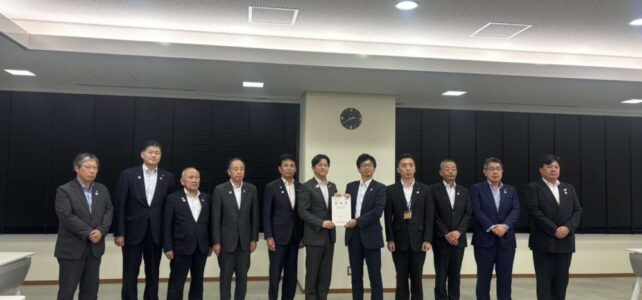 出雲・美保関間幹線道路整備促進期成同盟会松江国道事務所要望(R8.7.6) 出雲・美保関間幹線道路整備促進期成同盟会松江国道事務所要望(R8.7.6)