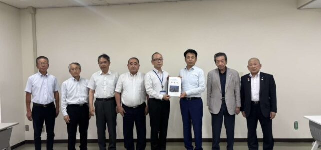 斐伊川放水路沿川対策期成同盟会出雲河川事務所要望(R8.7.14) 斐伊川放水路沿川対策期成同盟会出雲河川事務所要望(R8.7.14)