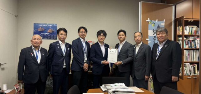 出雲美保関間幹線道路整備促進期成同盟会中央要望(R8.7.22) 出雲美保関間幹線道路整備促進期成同盟会中央要望(R8.7.22)